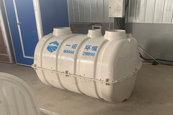 模壓玻璃鋼化糞池與傳統(tǒng)化糞池相比有哪些優(yōu)勢？